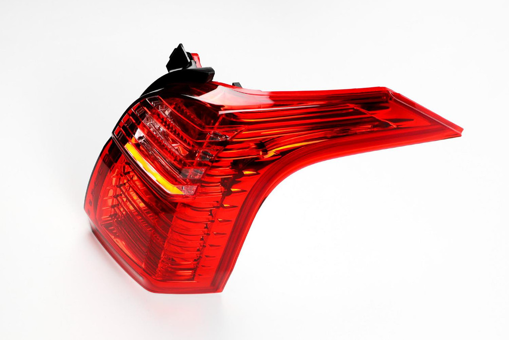 Rear light right Peugeot 5008 09-16