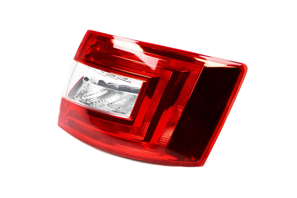 Rear light right Skoda Octavia 13-16 Hatchback Hella