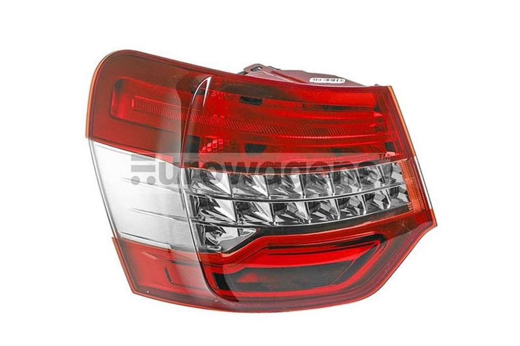 Rear light left Citroen C5 08-10 Saloon