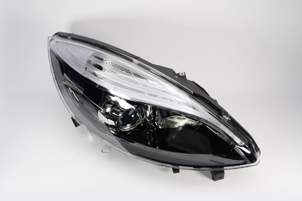 Headlight right Renault Scenic MK3 12-15