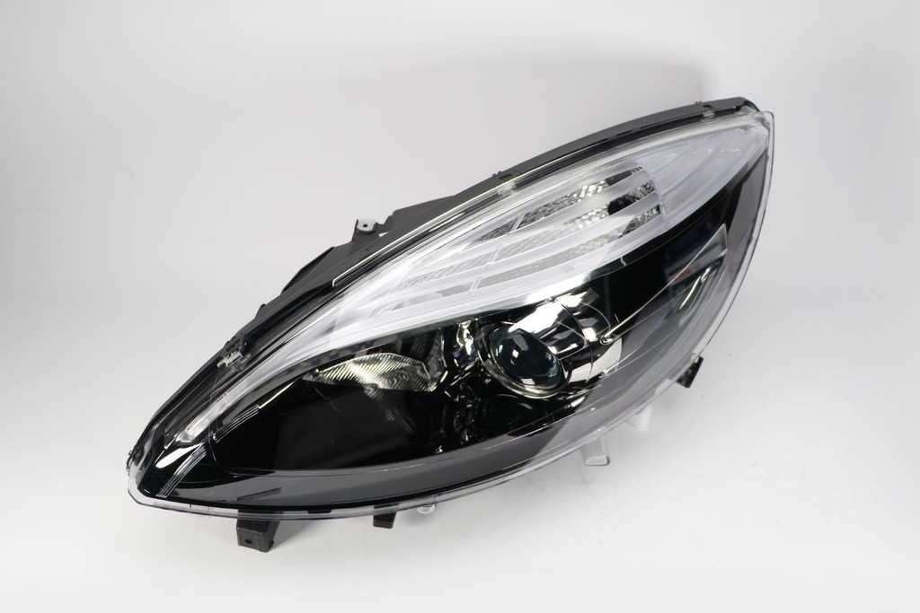 Headlight left Renault Scenic MK3 12-15