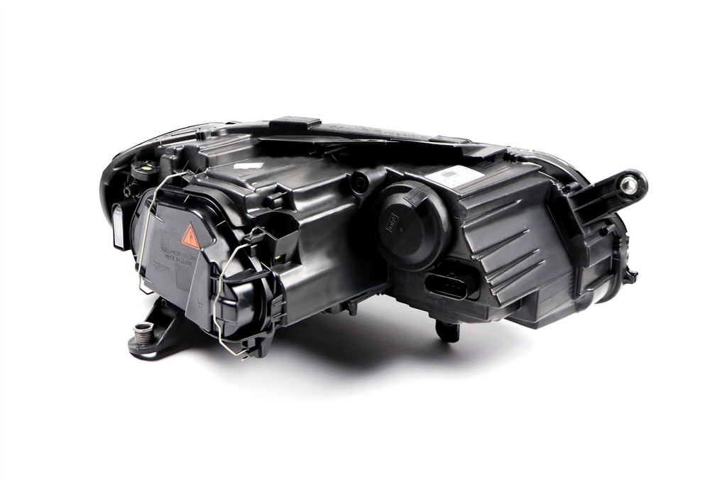 Headlight left bi-xenon LED DRL AFS VW Passat 11-14