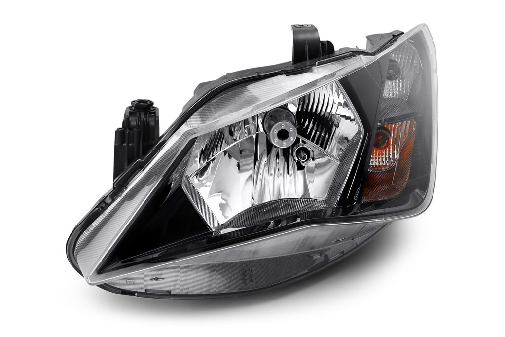 Headlight left black Seat Ibiza 16-18