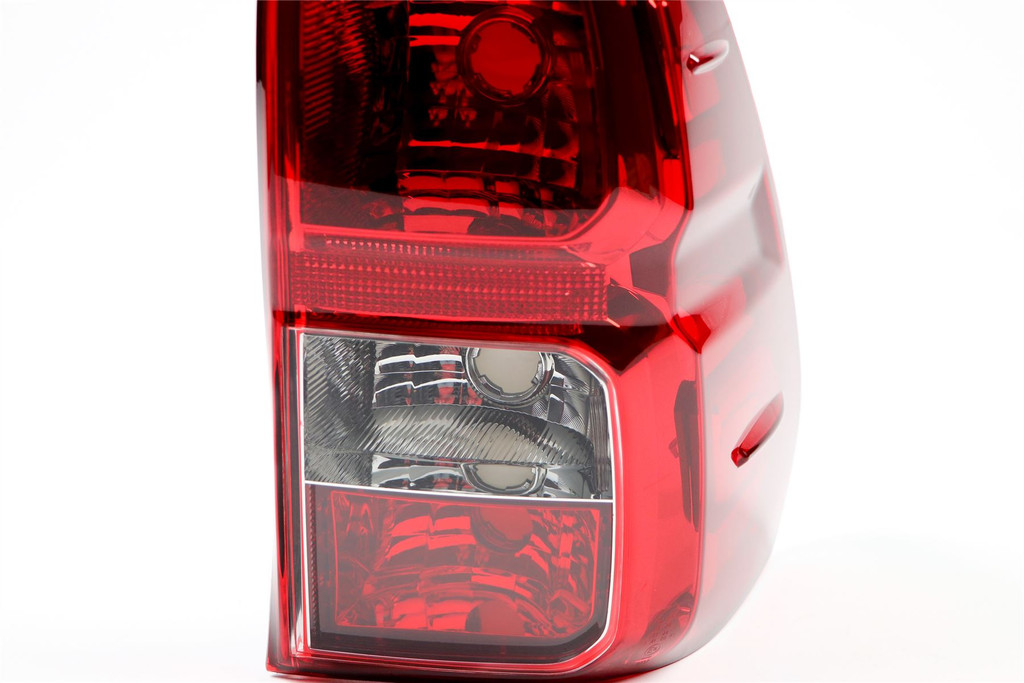 Rear light right Toyota Hilux Revo 15-17