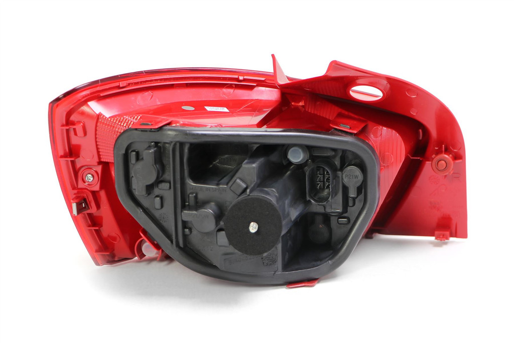 Rear light right Seat Ibiza 08-16 5 door