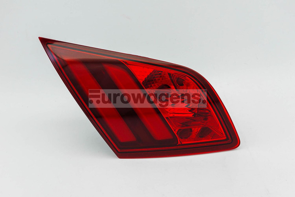 Rear light left inner LED Peugeot 308 14-17