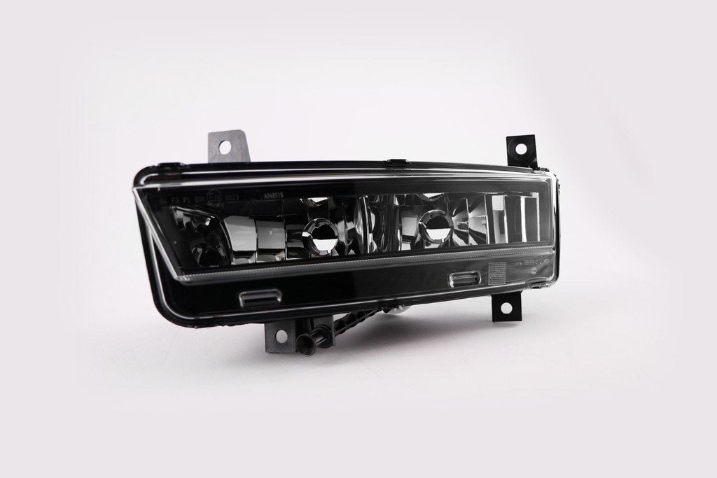 Fog light left with cornering  Skoda Octavia 13-16