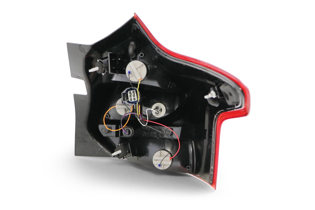 Rear light left LED Ford Focus MK3 11-14
