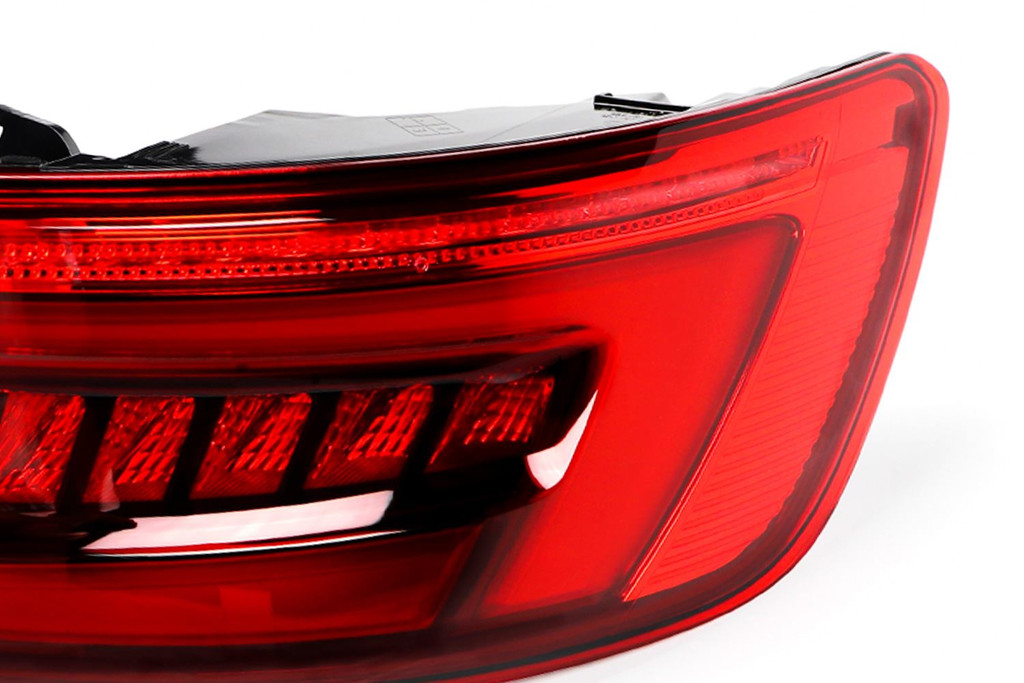Rear light right outer LED Audi A4 B9 15-19 Saloon