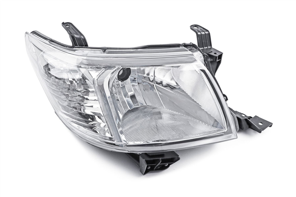 Headlight right Toyota Hilux Vigo 11-15