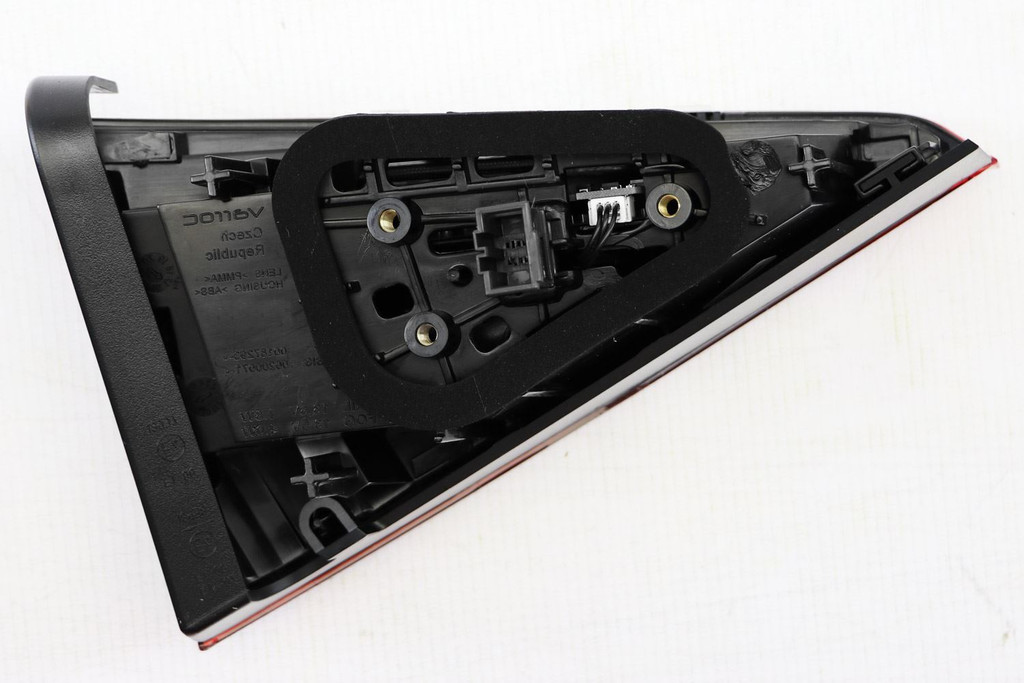 Rear light inner right LED Skoda Superb 15-19 Hatchback