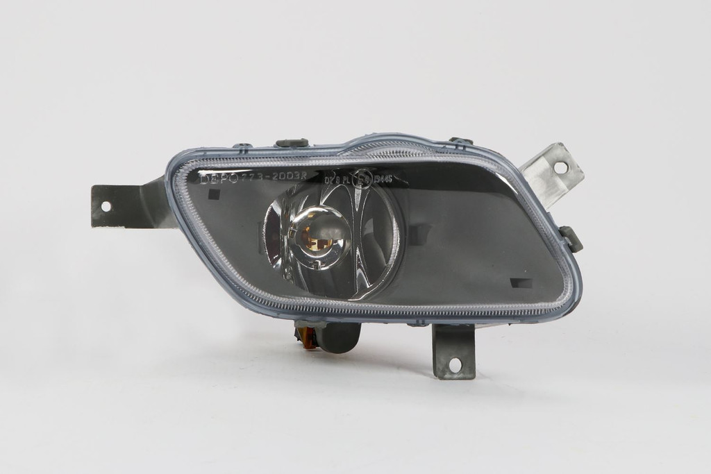 Front fog light right Volvo V70 05-07