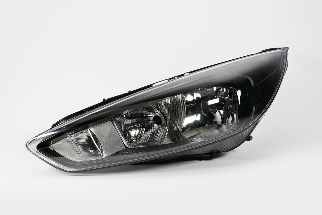 Headlight left black DRL Ford Focus 14-17