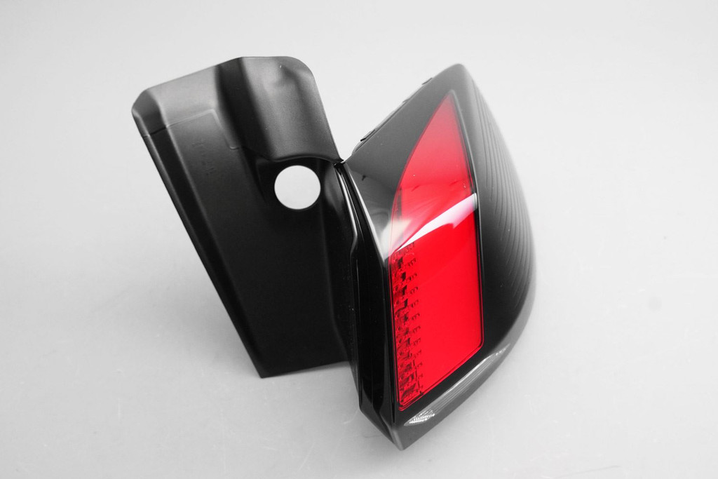Rear light right outer LED Peugeot 5008 17-