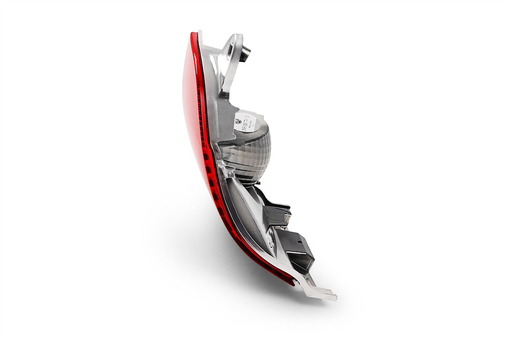 Rear bumper light right Peugeot 2008 14-