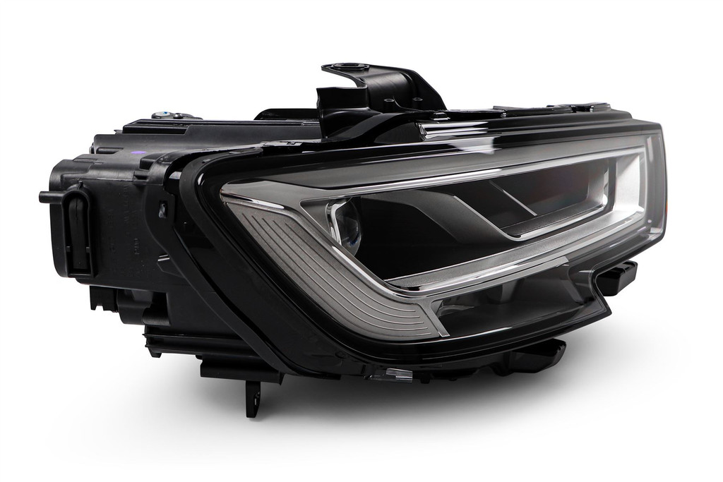 Headlight full LED right Audi A3 16-