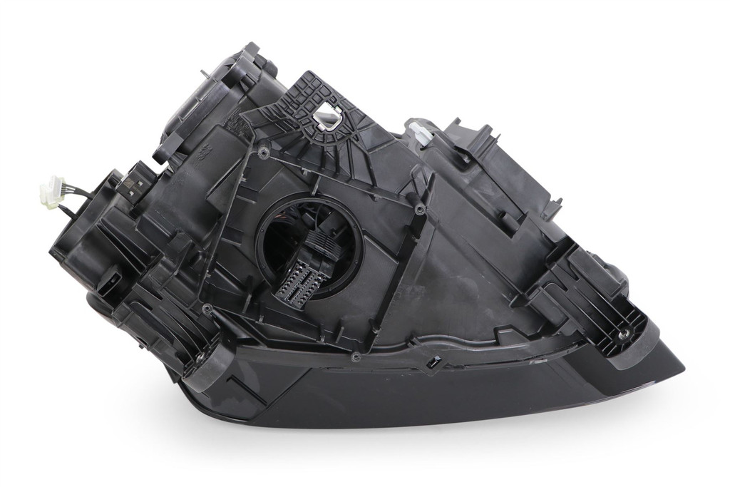 Headlight full LED left Audi Q2 16-