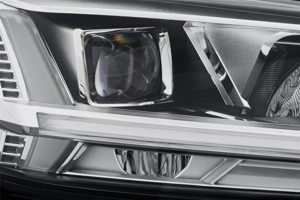 Headlight full LED right Audi Q2 16-