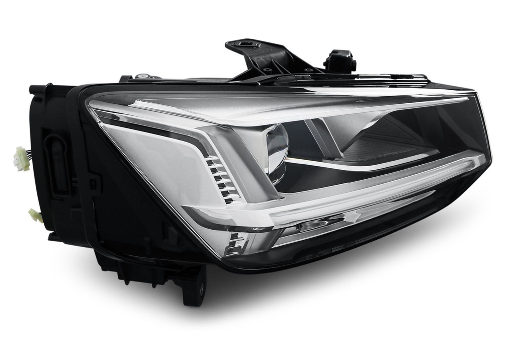 Headlight full LED right Audi Q2 16-