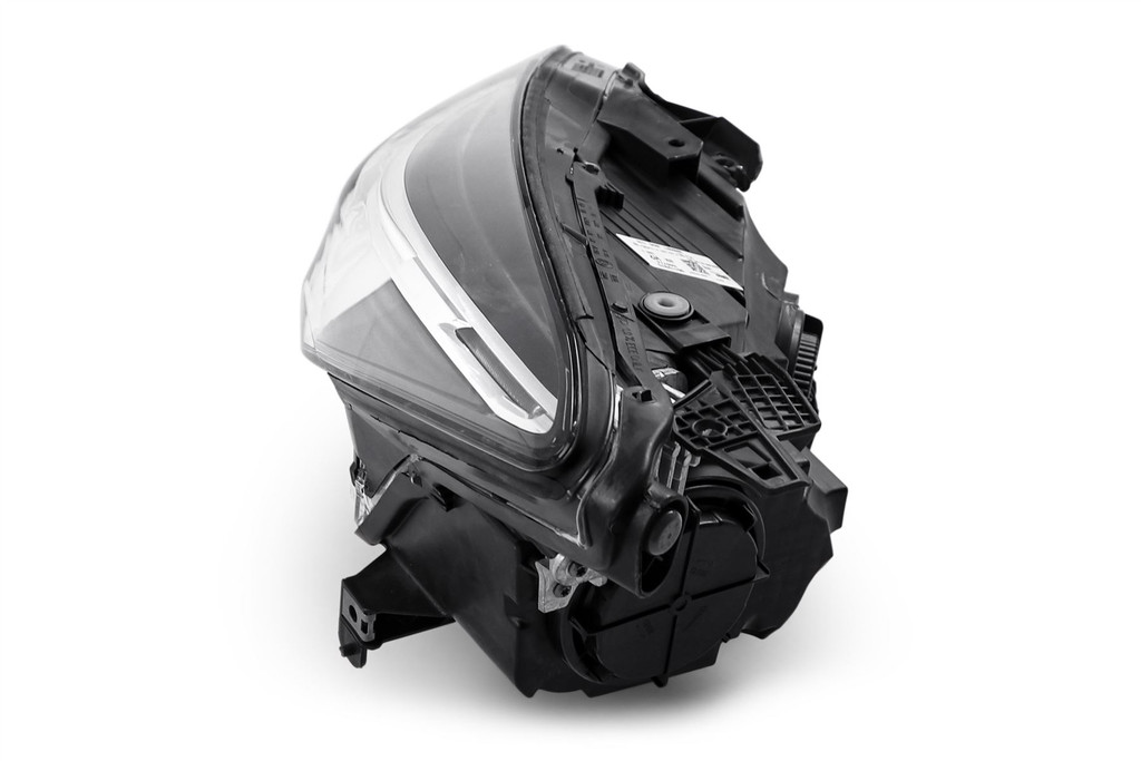 Headlight left Infiniti Q30 16-