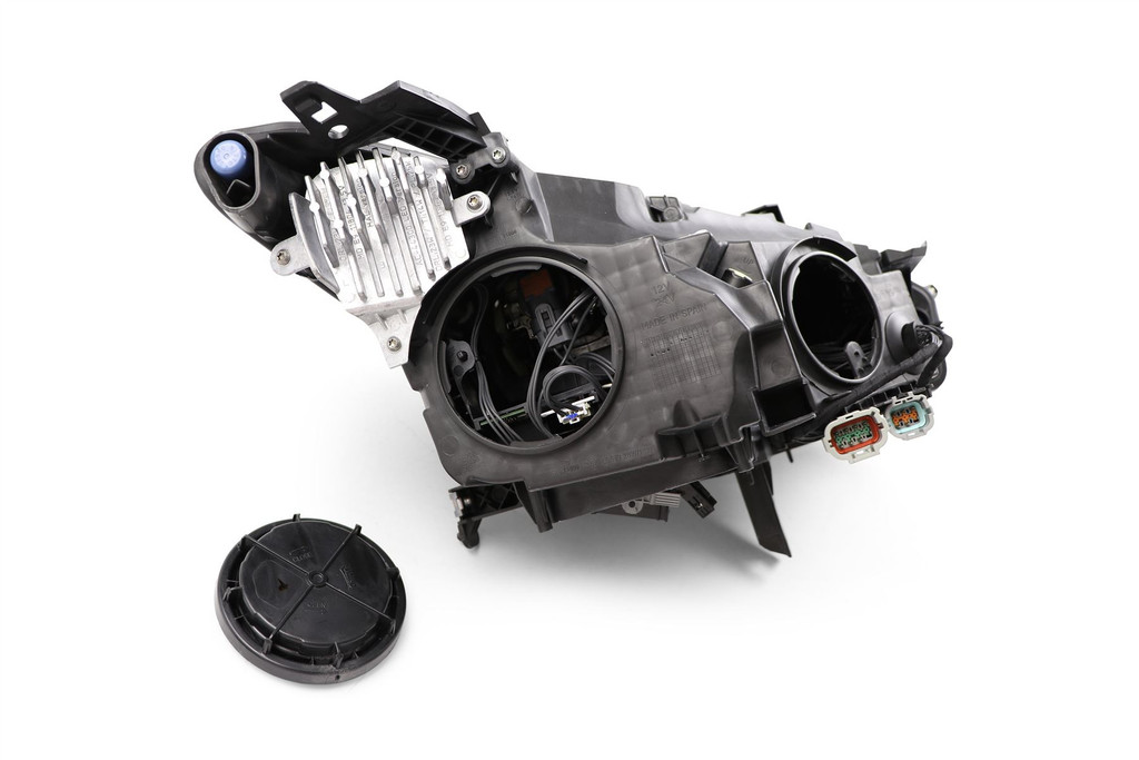 Headlight left Infiniti Q30 16-