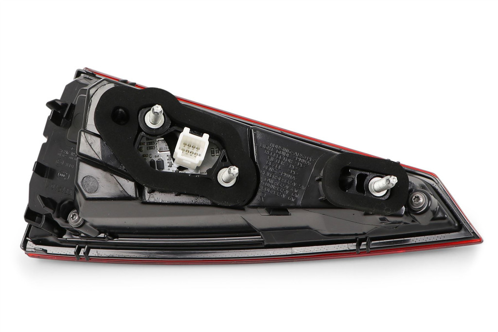 Rear light right inner LED Infiniti Q30 16-
