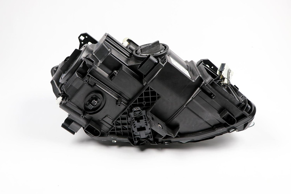 Headlight left Bi-xenon LED DRL AFS ILS Mercedes Benz A Class W176 12-15