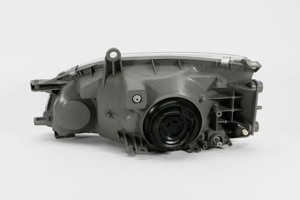Headlight right Toyota Hiace 97-05