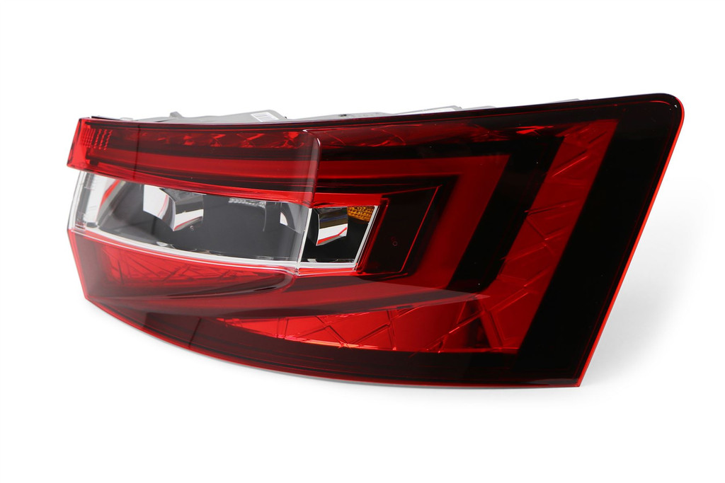 Rear light right LED Skoda Superb 15-19 Hatchback