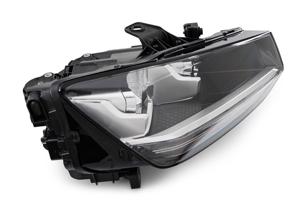 Headlight right Audi Q2 16-