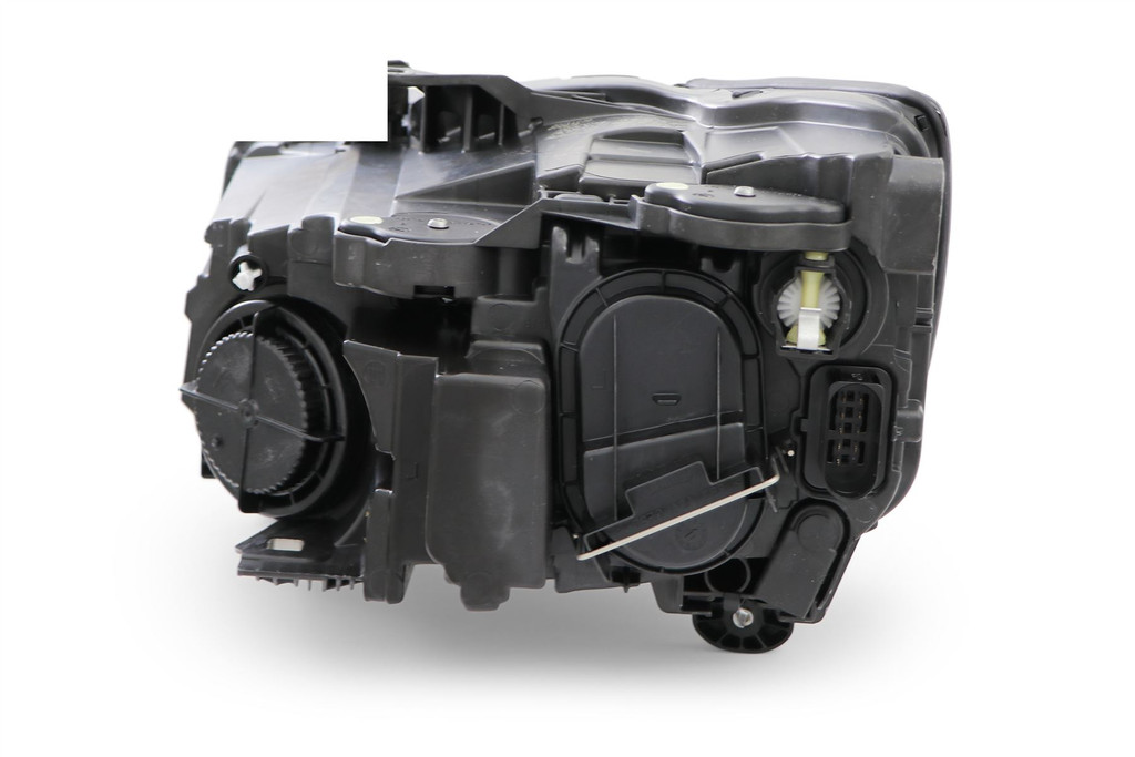 Headlight right Audi Q2 16-