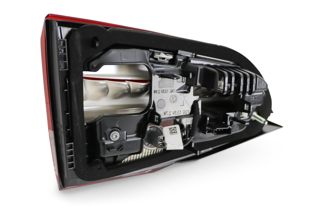 Rear light right inner LED Vauxhall Astra K Estate 16-