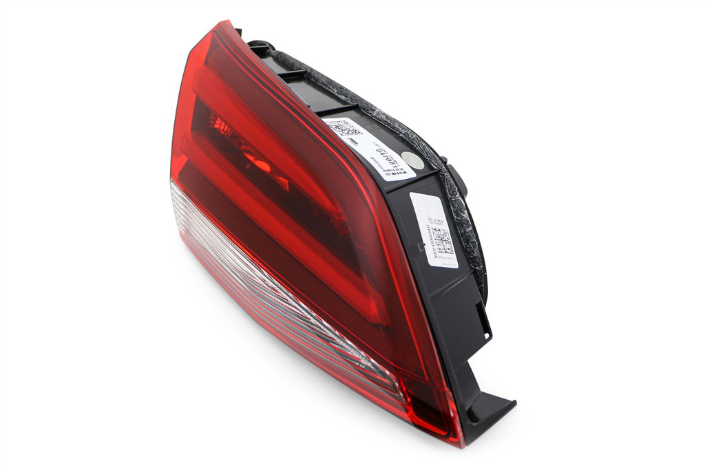 Rear light left inner LED Vauxhall Astra K Estate 16-