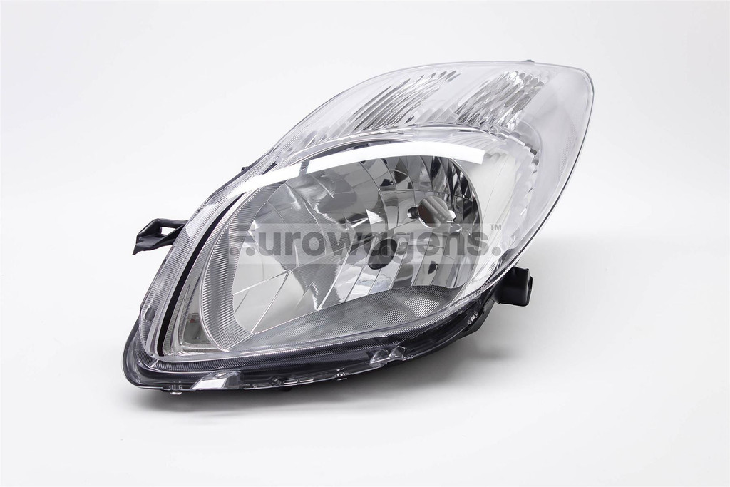 Headlight left Toyota Yaris 06-08 Valeo