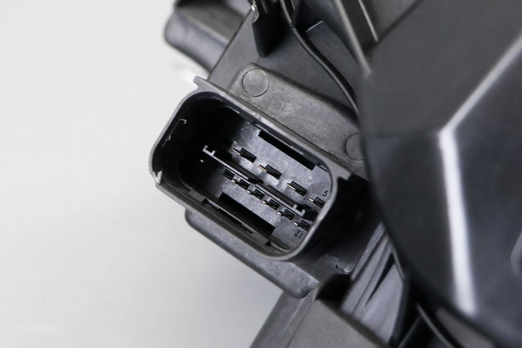 Headlight left Bi-xenon LED DRL AFS BMW 1 Series E87 07-12 6GL