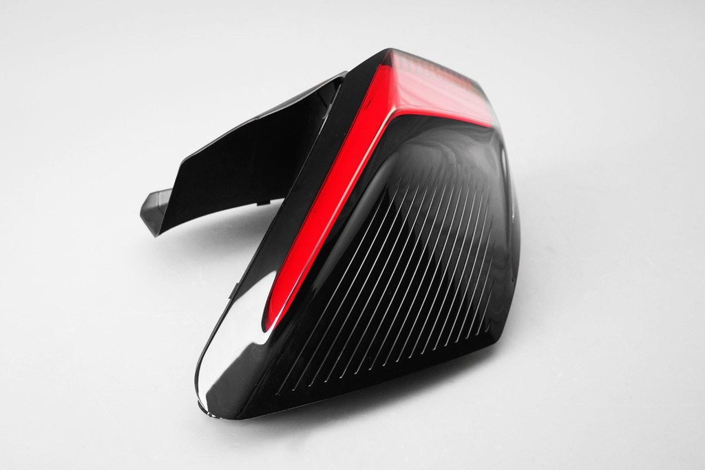 Rear light left outer LED Peugeot 3008 17-