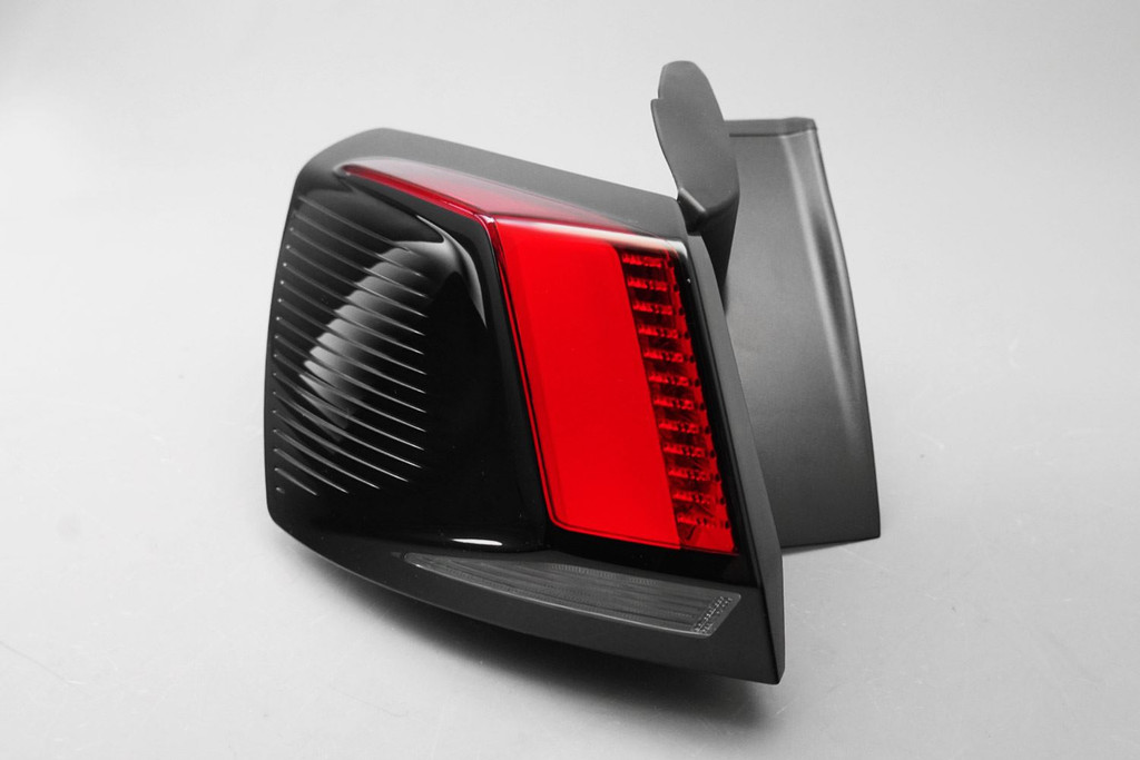 Rear light left outer LED Peugeot 3008 17-