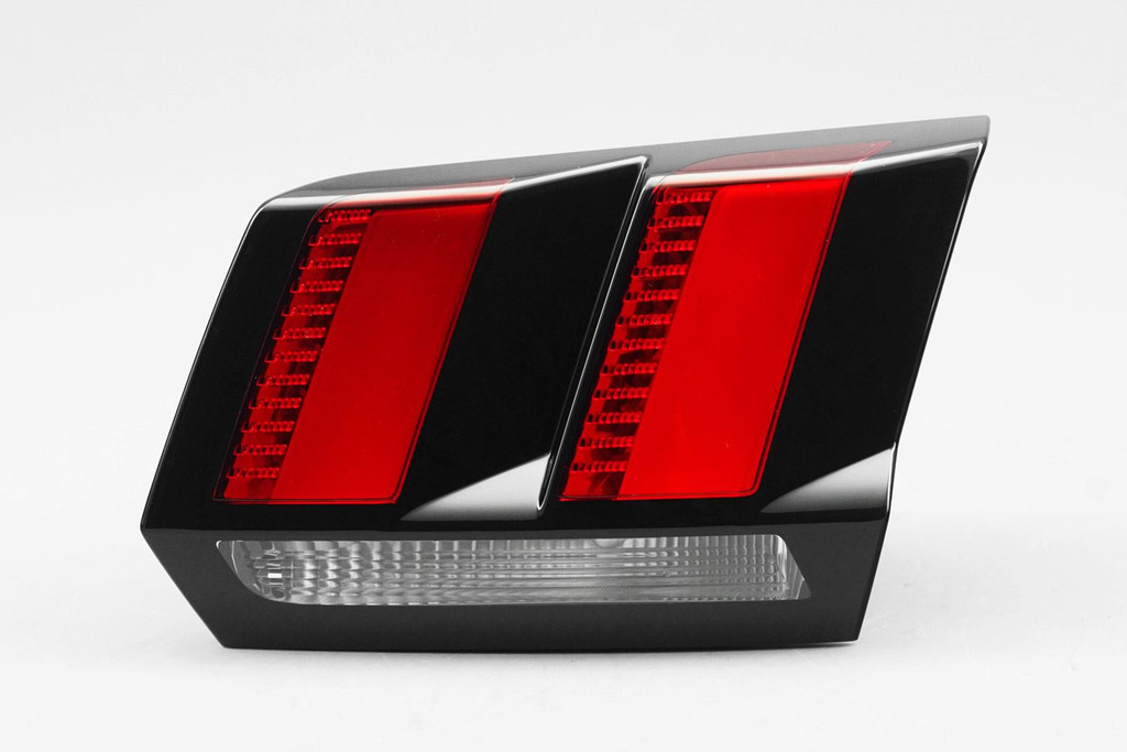 Rear light right inner LED Peugeot 3008 17-