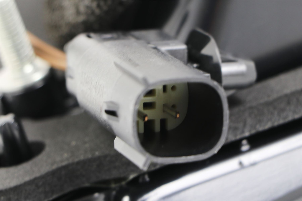 Rear light left inner Ford Kuga 17-