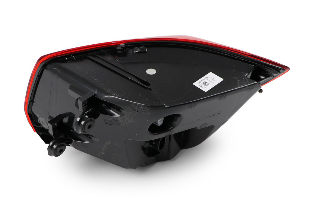 Rear light left LED with dynamic indicator Audi Q2 16-