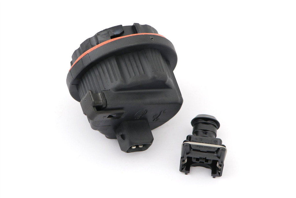 Headlight dust cap with plug