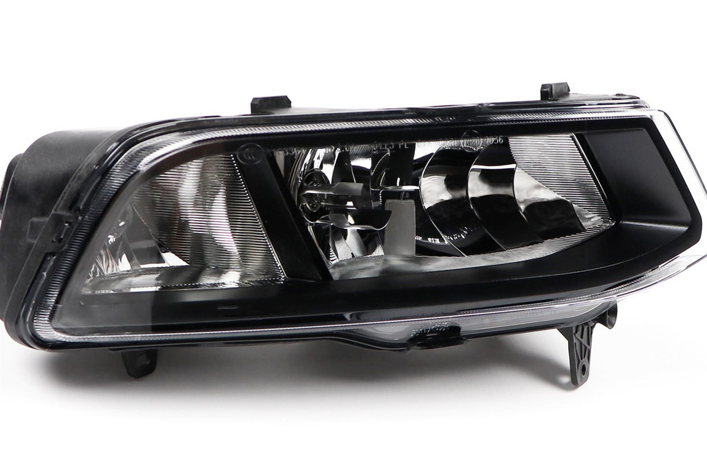 Fog light right DRL cornering light VW Polo 14-17