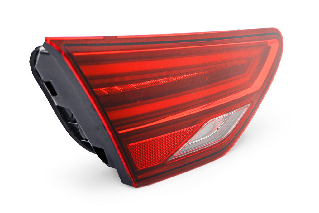 Rear light left inner LED Seat Leon 17-