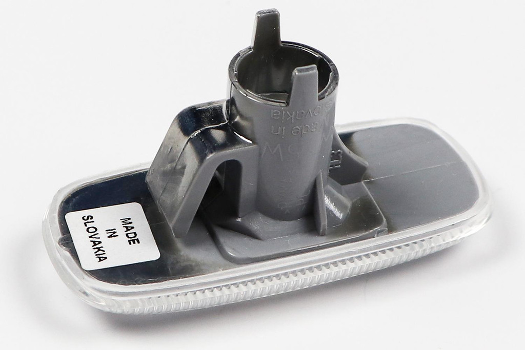 Side indicator clear Audi A8 99-02
