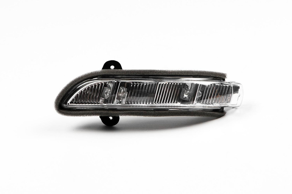 Mirror indicator LED left Mercedes-Benz E Class W211 06-09