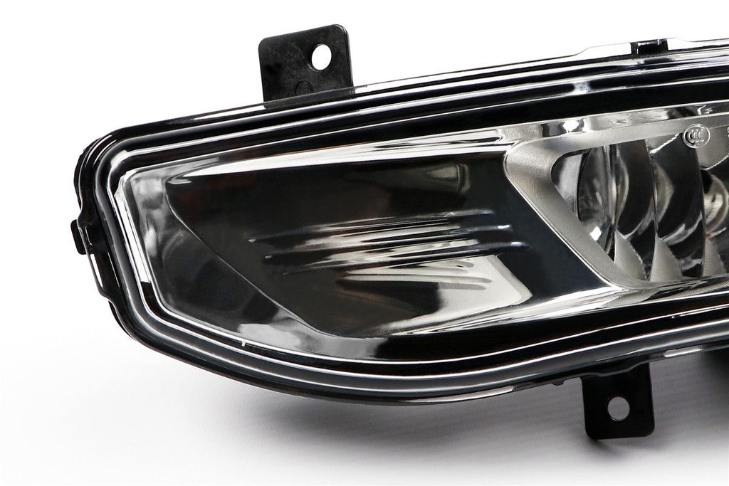 Front fog light left Nissan Qashqai 17-