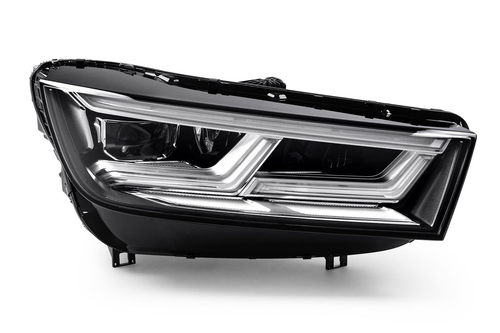 Headlight right full LED Matrix dynamic indicator Audi Q5 17-