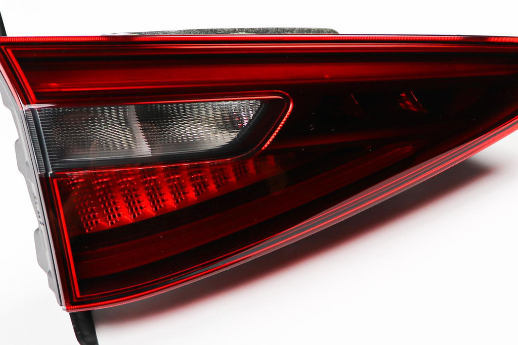 Rear light inner left LED Alfa Romeo Stelvio 16-