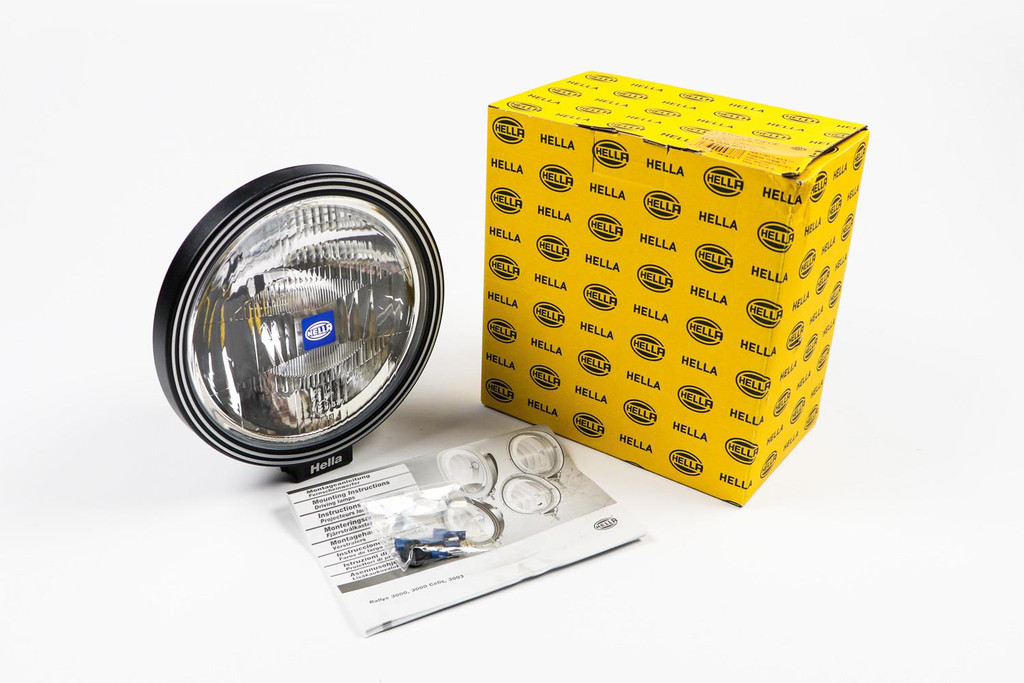 Hella Rallye 3000 Spotlight Light With Mounting