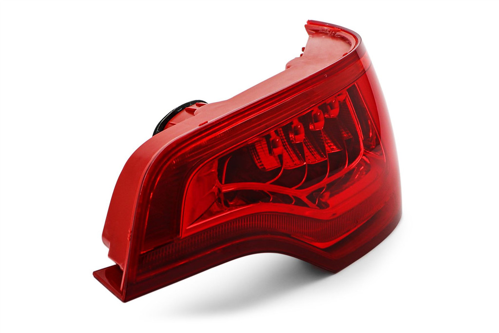 Rear light right LED Audi Q7 10-14